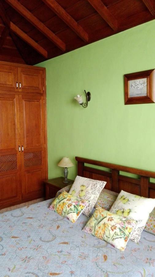 Casa Los Quemados 프엔칼리엔트디라팔마 외부 사진